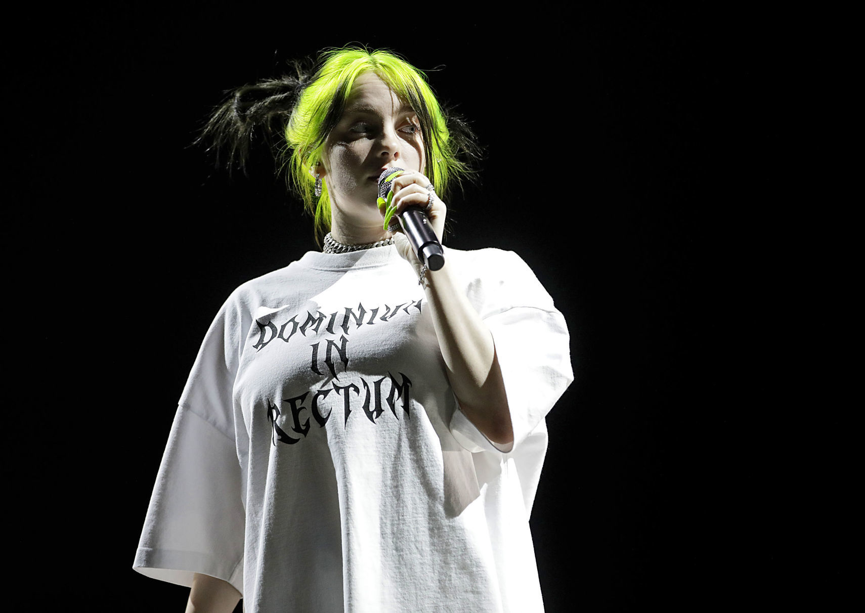BILLIE EILISH